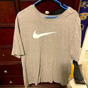 Nike T-shirt